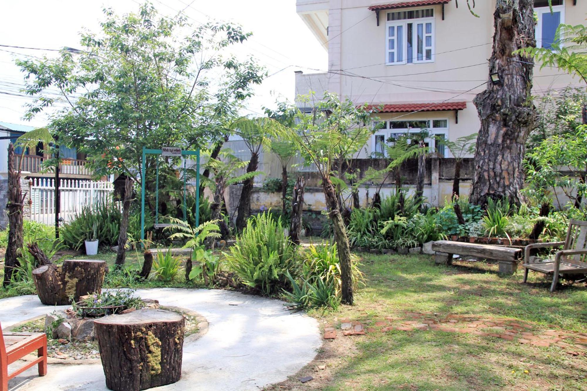 Homestaynhatuiminh Da Lat Eksteriør billede